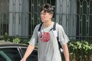 加油吧！杨瀚森已经跟国家队汇合 备战七月份的两场世预赛