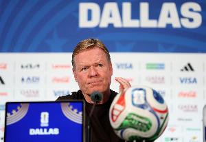 科曼：第二个丢球有些不走运 对自己的换人调整不后悔