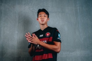 记者：英格兰和德国多家俱乐部有意韩国23岁后卫李韩汎